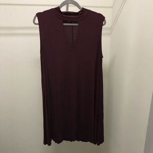 High Neck dress with keyhole detail